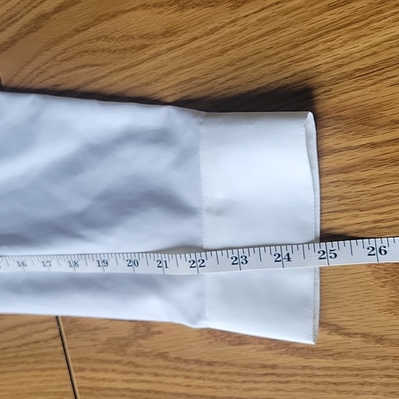 New JONES STUDIO buttons down blouse size 16 color oof white - Picture 14 of 16